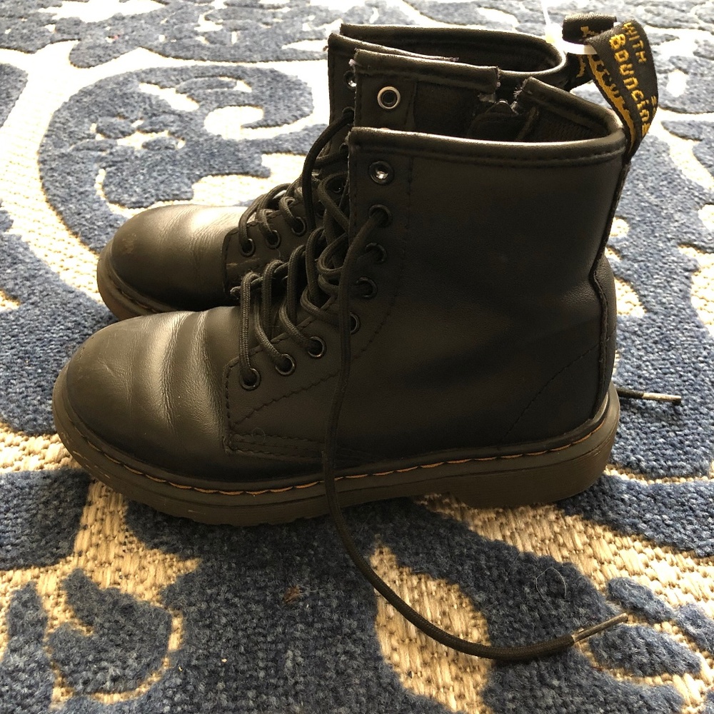 Dr. Martens Black Kids Boots